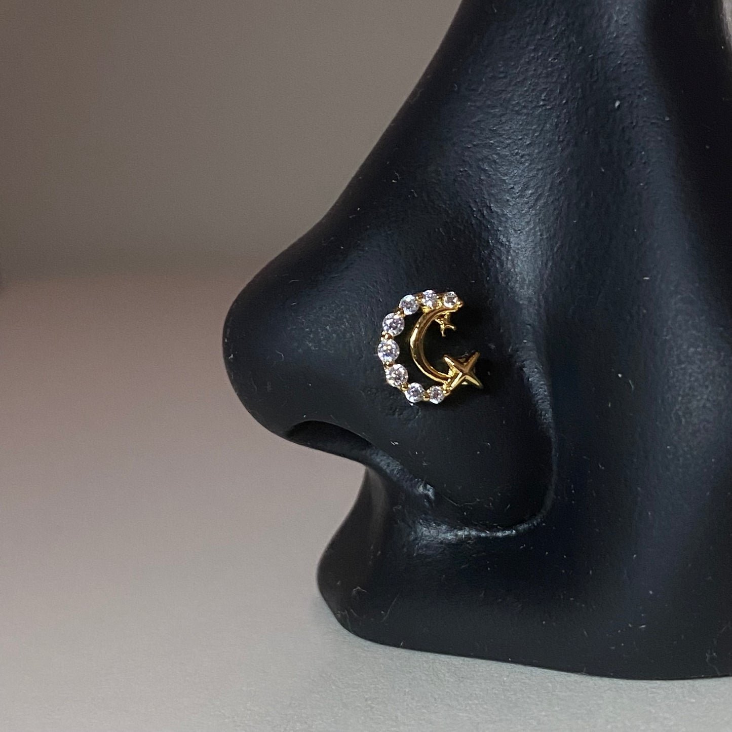 NOOR Nose Stud